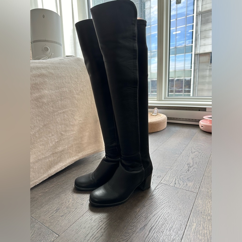 Stuart Weitzman reserve boots leather!